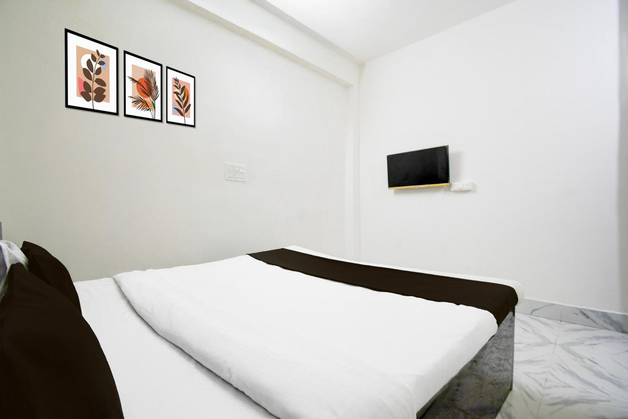 Hotel O The Light Hotel Danapur Exteriör bild